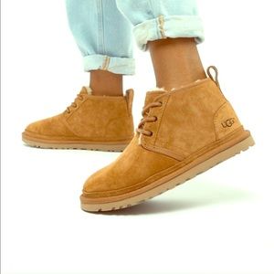 Ugg tan lace up boots